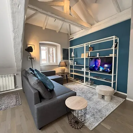 Rodolfo Valentino Loft * Trieste